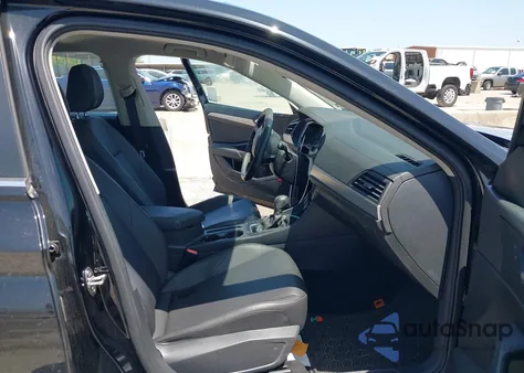 2019 Volkswagen Jetta S/Se/R-Line from USA, damaged, VIN 3VWC57BU2KM268276